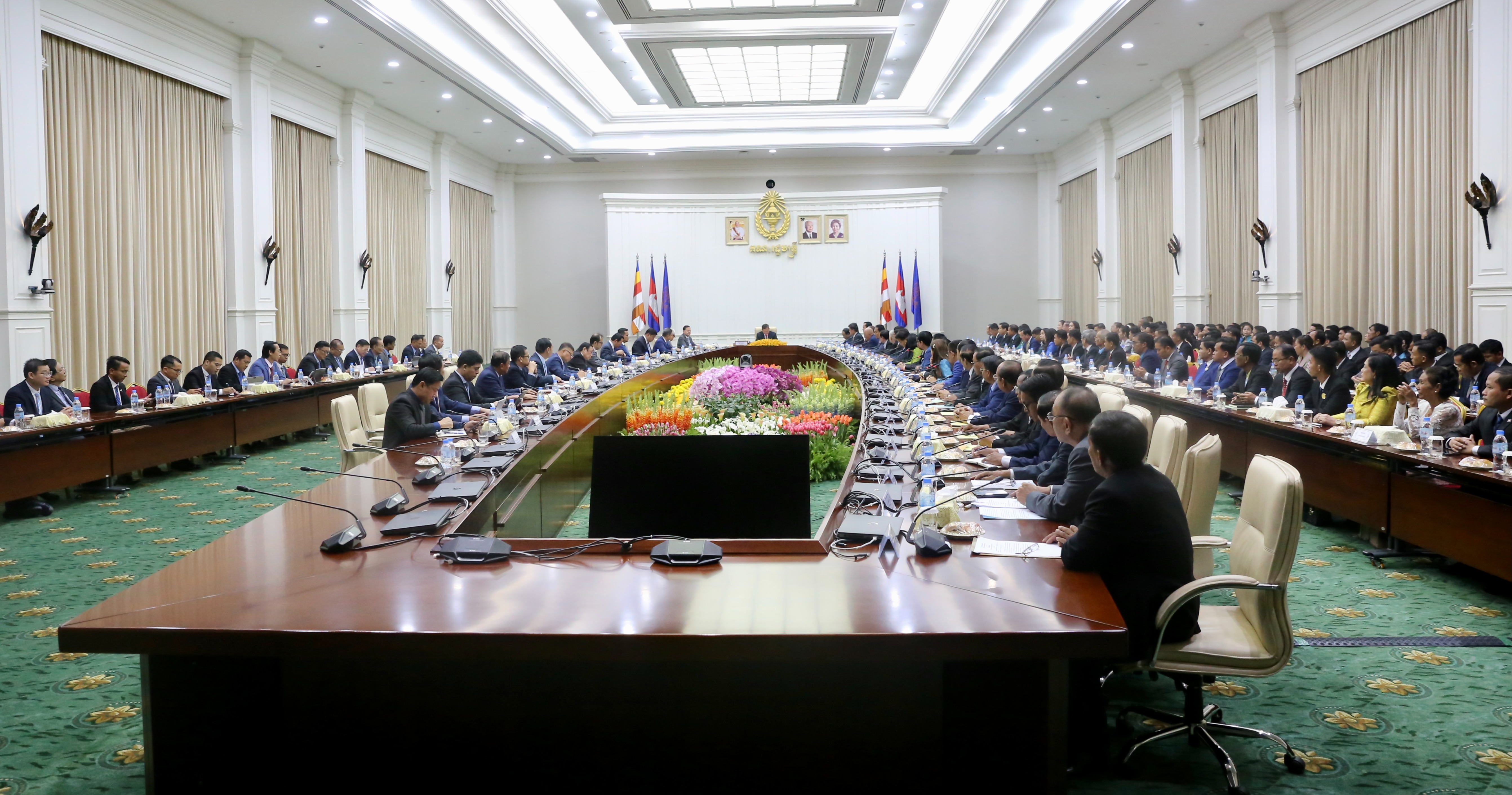 Retro vintage paypoqli ichki kiyim