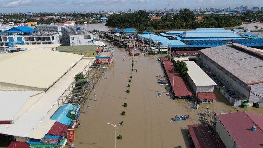 Ongoing Flash Floods Claim 43 Lives - ក្រសួងព័ត៌មាន