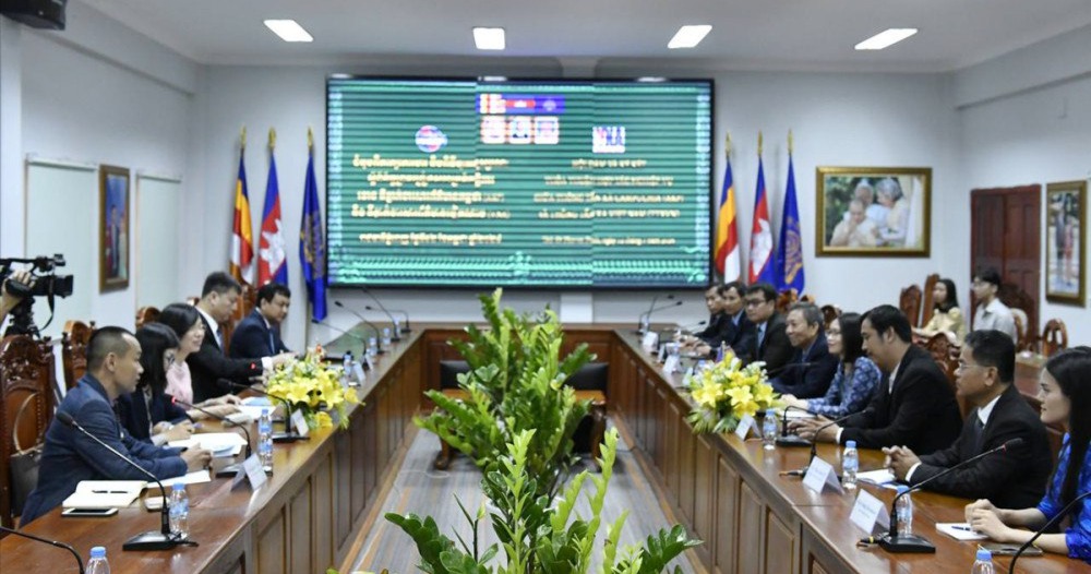 Cambodia, Vietnam Sign Cooperation Agreement to Strengthen Media Ties ...