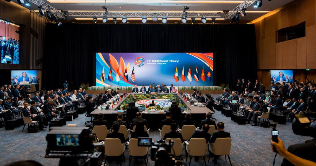 Samdech Thipadei Prime Minister Attends 46th ASEAN Summit (Plenary) in ...