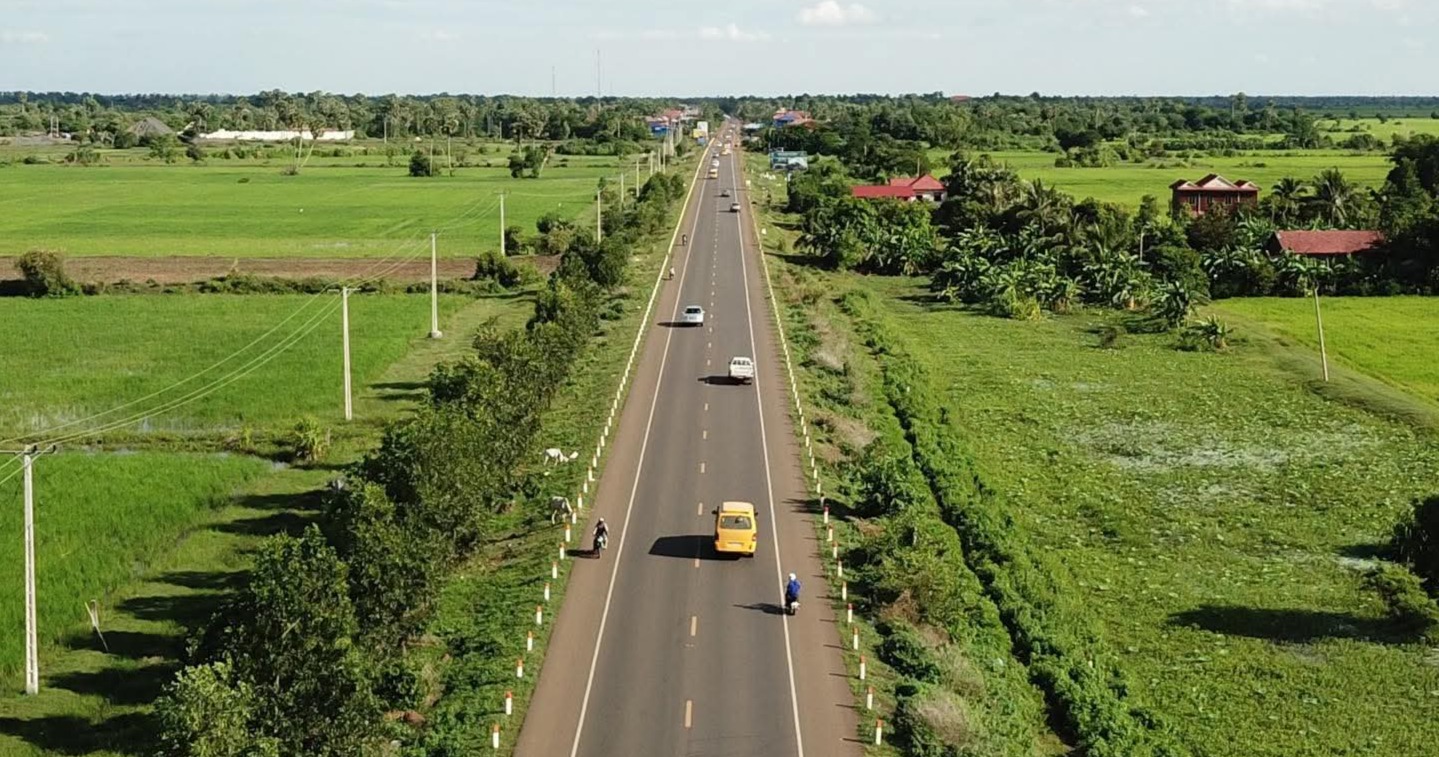 Chiroyli porno sotuvchilar