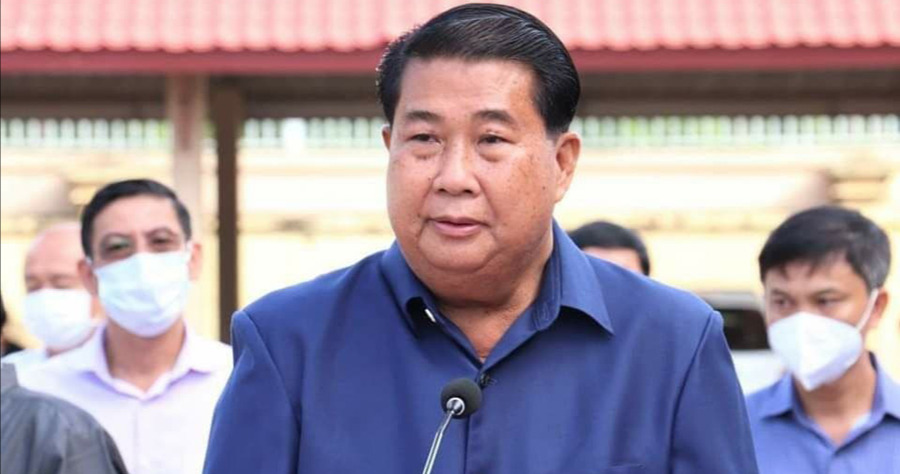 Le gouverneur de la province de Kampot rend visite aux forces armées