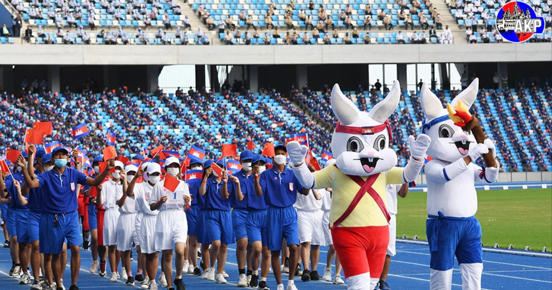 Joja külotlarini yechadi (foto)